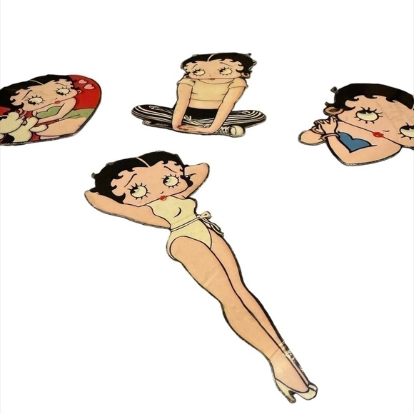 Vintage Betty Boop Magnets Set of 4 - Picture 3 of 8